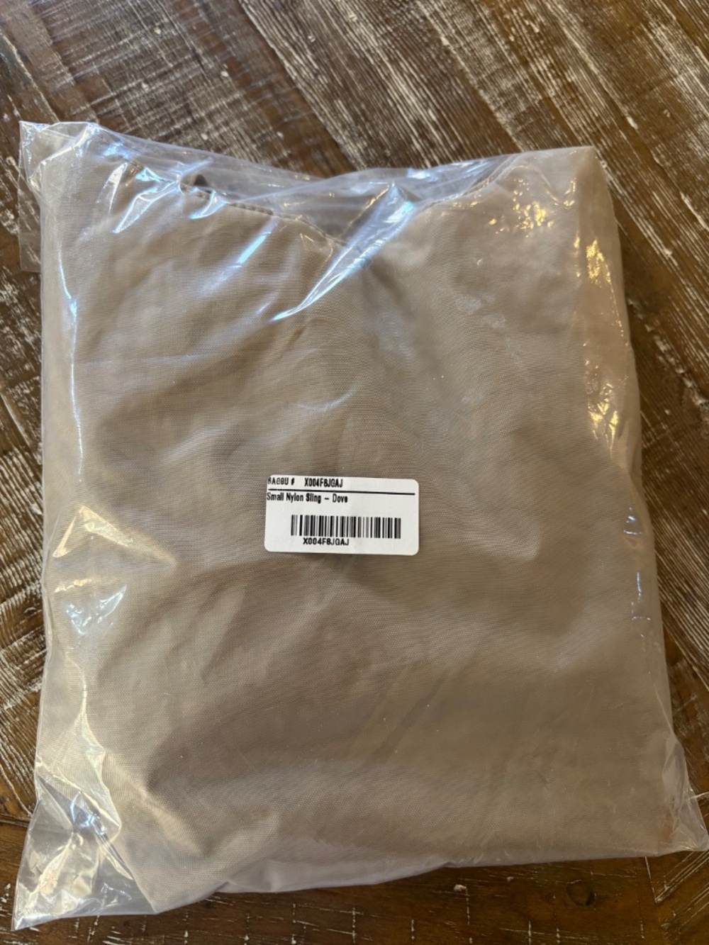 BAGGU Small Nylon Sling Bag - Dove - NWT - Picture 5 of 8